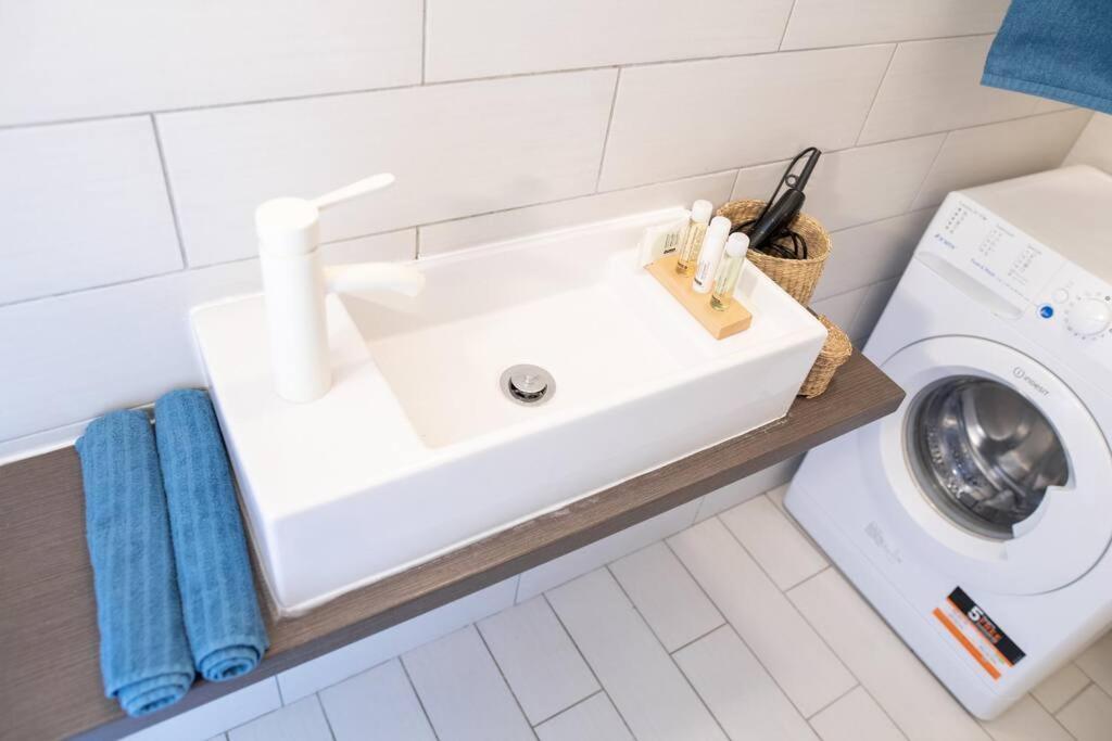 N28 Studio Next To Andrassy Boulevard. 布达佩斯 外观 照片